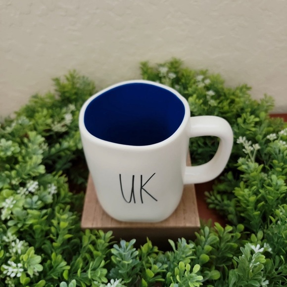 RAE DUNN| UK Destination Mug New Royal Blue Inside Big Ben Graphic - Picture 4 of 7
